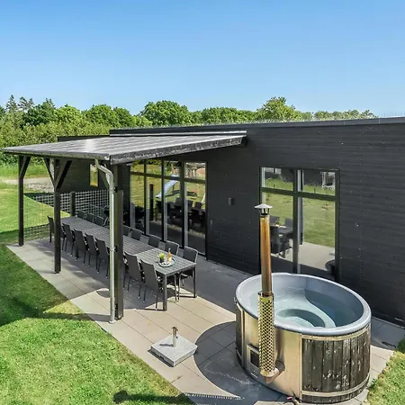 Hébergement de vacances Seven-bedroom In